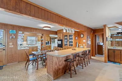 1099 Ocean Boulevard W, Holden Beach, NC 28462 - Photo 9