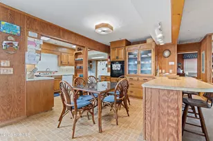 1099 Ocean Blvd W, Holden Beach, NC 28462 - Photo 5