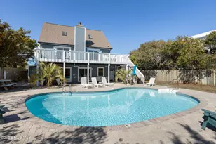 5423 Emerald Dr, Emerald Isle, NC 28594 - Photo 7