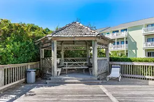 9201 Coast Guard Rd, Emerald Isle, NC 28594 - Photo 21