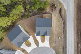 2041 Folkstone Woods Ln, Holly Ridge, NC 28445 - Photo 37