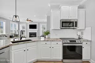 2 Clam Shell Ln, Carolina Beach, NC 28428 - Photo 3