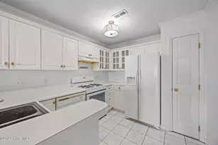 607 Spring Forest Rd, Greenville, NC 27834 - Photo 9