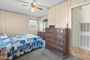 293 Hickory St, Rockingham, NC 28379 - Photo 15