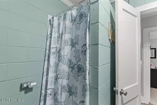 101 24th St, Emerald Isle, NC 28594 - Photo 15