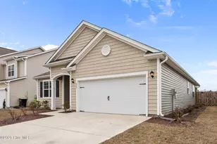 429 Edgewater Wy, Surf City, NC 28445 - Photo 3