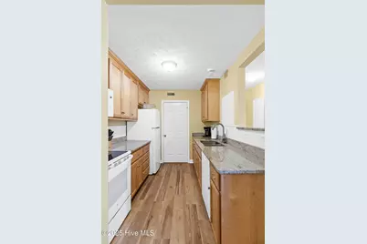 1701 Bowfin Lane #Apt E, Carolina Beach, NC 28428 - Photo 19