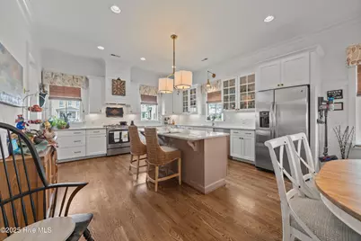 301 Moss Way, Washington, NC 27889 - Photo 5