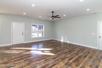 105 Franklin Street, La Grange, NC 28551 - Photo 11