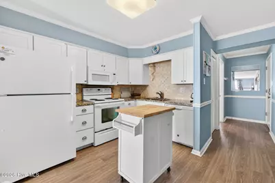 305 W First Street #C2, Ocean Isle Beach, NC 28469 - Photo 5