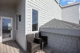 6618 W Beach Dr, Oak Island, NC 28465 - Photo 53