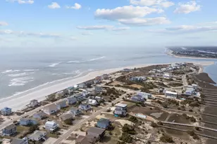 6618 W Beach Dr, Oak Island, NC 28465 - Photo 21