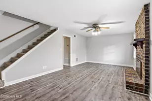 32 Scott St, Greenville, NC 27858 - Photo 5