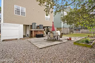 1116 Mackerel Ln, Carolina Beach, NC 28428 - Photo 33