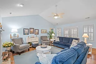 117 Lighthouse Dr, Carolina Beach, NC 28428 - Photo 25