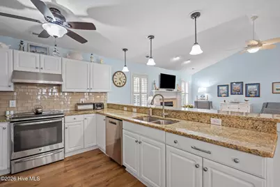 117 Lighthouse Drive, Carolina Beach, NC 28428 - Photo 15