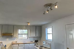 719 Washington St, Belhaven, NC 27810 - Photo 7