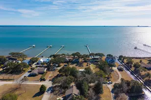213 Sea Trace Ln, Newport, NC 28570 - Photo 1