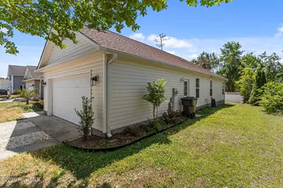 5014 N Hampton Drive SE, Southport, NC 28461 - Photo 15