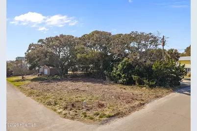 201 Virginia Avenue, Carolina Beach, NC 28428 - Photo 1