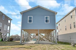 1017 1st St, Surf City, NC 28445 - Photo 3