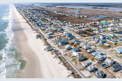 1017 1st Street, Surf City, NC 28445 - Photo 31