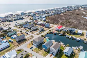 1017 1st St, Surf City, NC 28445 - Photo 27