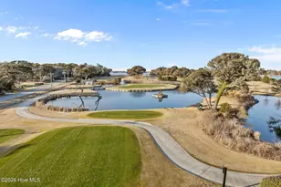 112 Oakleaf Dr, Pine Knoll Shores, NC 28512 - Photo 9