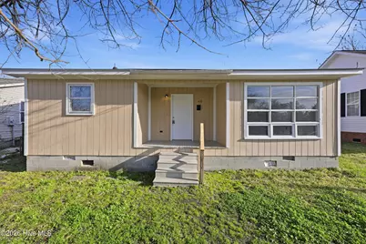 410 Bank Street, Elizabeth City, NC 27909 - Photo 1