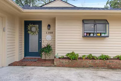 1300 Smith Bay Circle E, Wilmington, NC 28405 - Photo 3