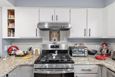 1300 Smith Bay Circle E, Wilmington, NC 28405 - Photo 15