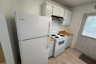 128 NW 12th St, Oak Island, NC 28465 - Photo 3