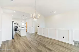 207 Shell Rd, Surf City, NC 28445 - Photo 19