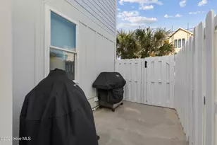 1603 Pinfish Ln, Carolina Beach, NC 28428 - Photo 37