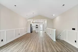 209 Shell Rd, Surf City, NC 28445 - Photo 9