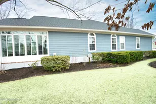 8816 Smithfield Dr NW, Calabash, NC 28467 - Photo 3