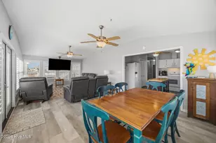9055 W 9th St, Surf City, NC 28445 - Photo 11