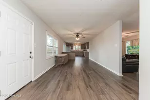 605 Winchester Rd, Jacksonville, NC 28546 - Photo 23