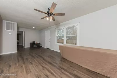 605 Winchester Road, Jacksonville, NC 28546 - Photo 21