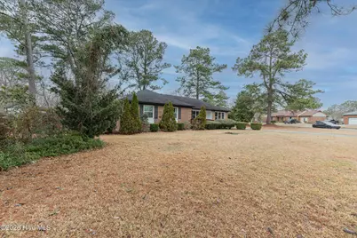 605 Winchester Road, Jacksonville, NC 28546 - Photo 3