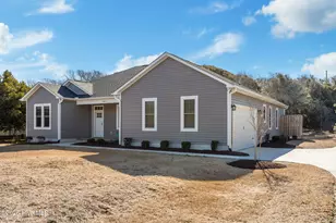 309 Pine Knoll Cir, Pine Knoll Shores, NC 28512 - Photo 3
