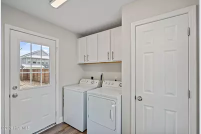 142 NE 14th Street, Oak Island, NC 28465 - Photo 21