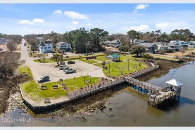 142 NE 14th Street, Oak Island, NC 28465 - Photo 59