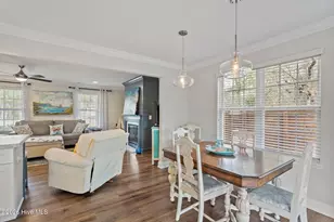 142 NE 14th St, Oak Island, NC 28465 - Photo 19
