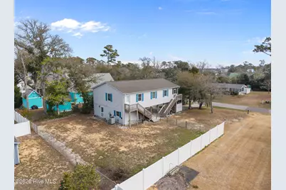 321 NE 59th Street, Oak Island, NC 28465 - Photo 7