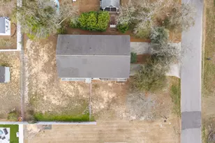321 NE 59th St, Oak Island, NC 28465 - Photo 53