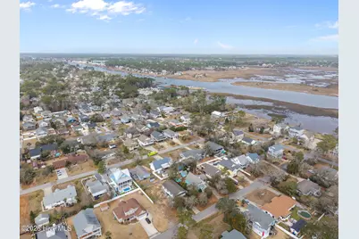 321 NE 59th Street, Oak Island, NC 28465 - Photo 57