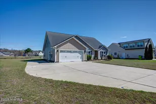 205 Antioch Lakes Rd, New Bern, NC 28560 - Photo 3