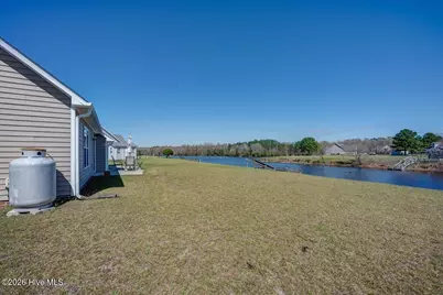 205 Antioch Lakes Road, New Bern, NC 28560 - Photo 9
