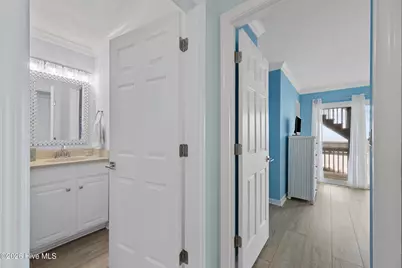 1004 N Shore Drive, Surf City, NC 28445 - Photo 11